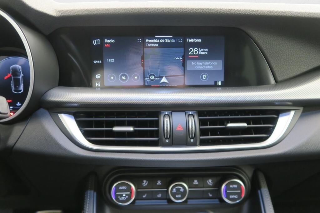 Alfa Romeo Stelvio VELOCE 2.2 TD TURBO 210 CV 4WD AUTO 5P 8