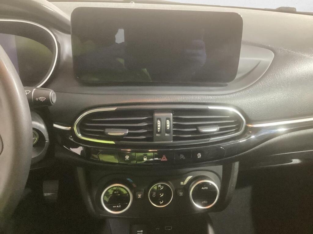 Fiat Tipo CITY LIFE 1.6 MULTIJET 130 CV 5P 11