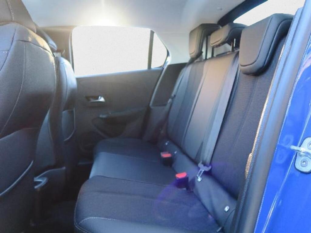 Opel Corsa -e Design & Tech BEV 50kWh 136 CV (100kW) 13