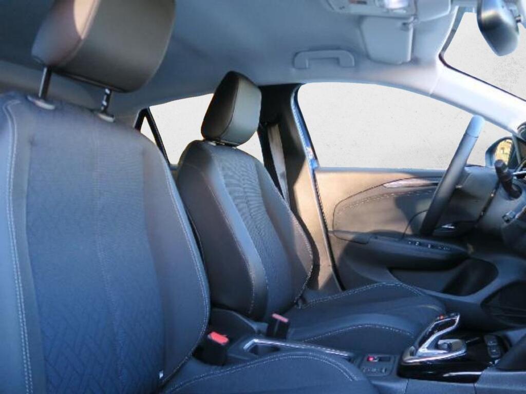 Opel Corsa -e Design & Tech BEV 50kWh 136 CV (100kW) 11