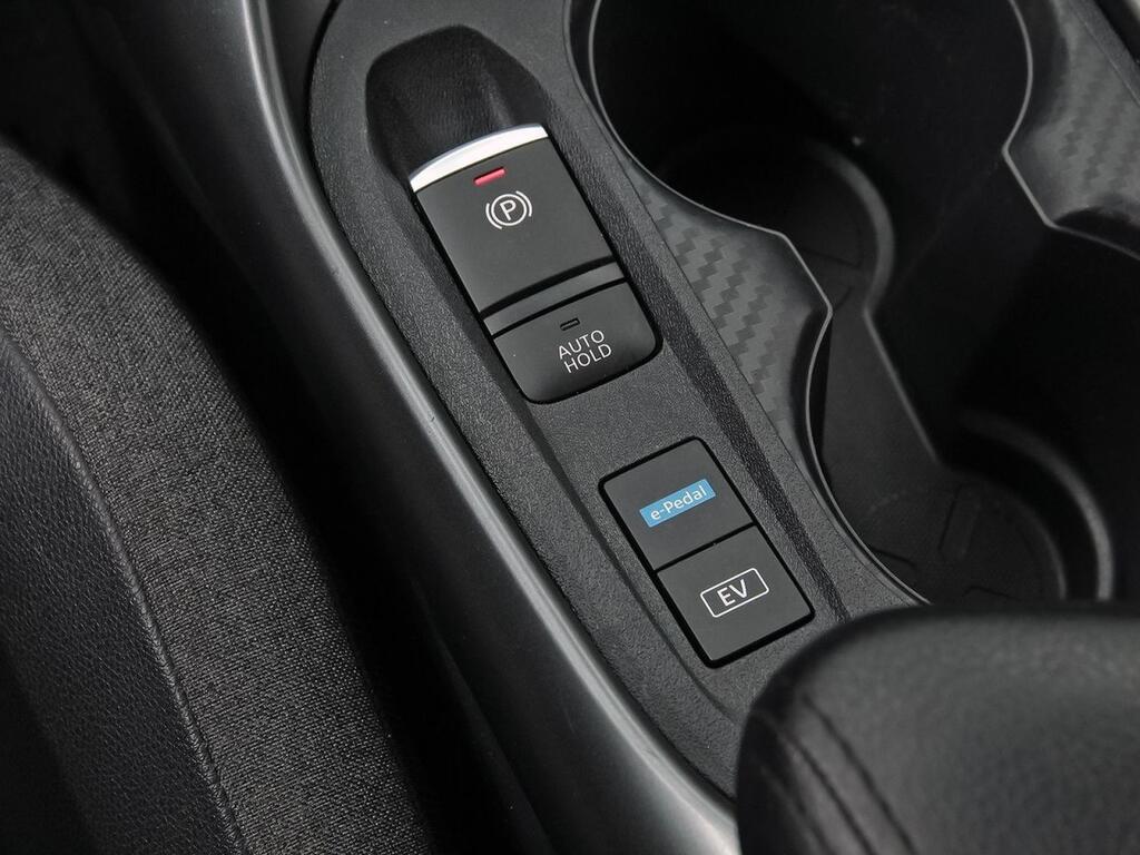 Nissan Juke 1.6 Hybrid 105kW (145CV) N-Connecta 32