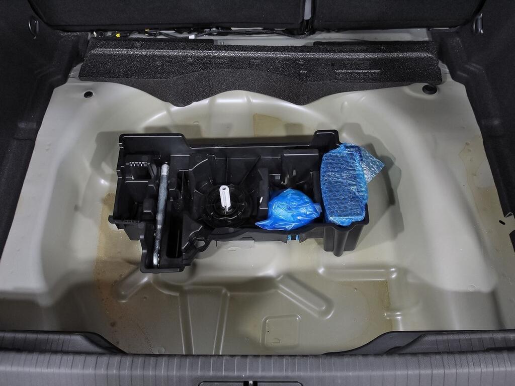 Citroën C4 Hybrid 145 ë-DCS6 Plus 34