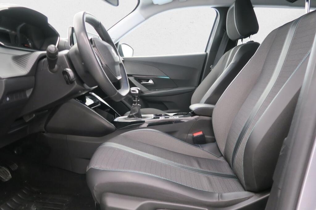 Peugeot 2008 Allure Puretech 100 S&S BVM6 13