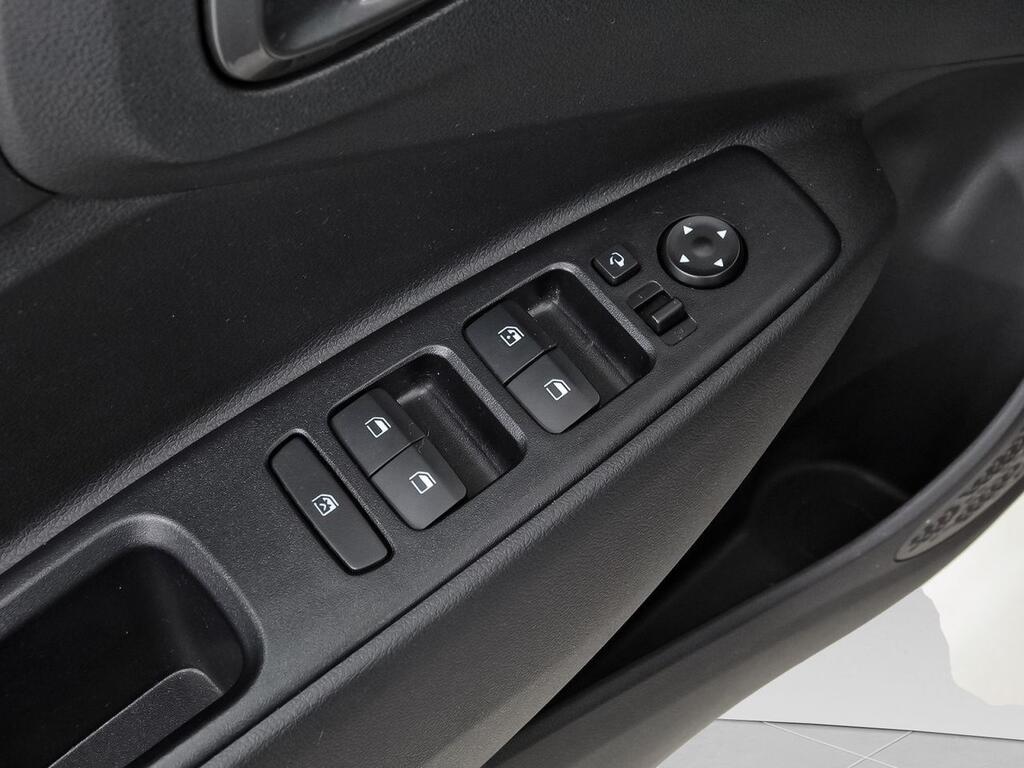 Hyundai i10 1.0 Klass 13