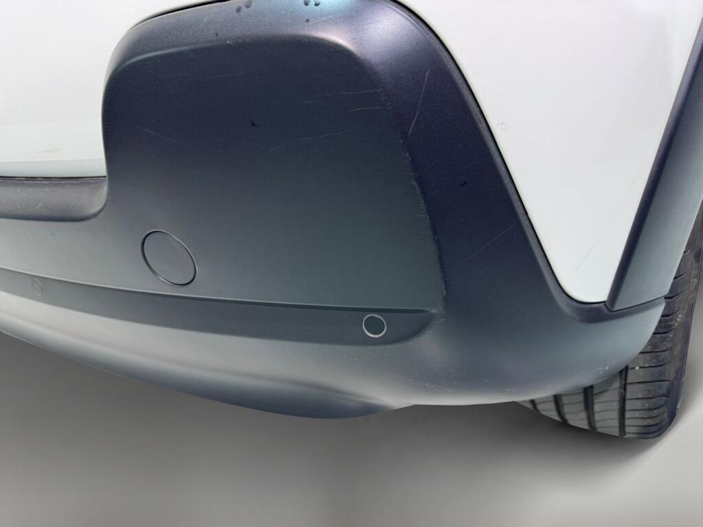 Citroën C3 PureTech 60KW (83CV) Plus 21