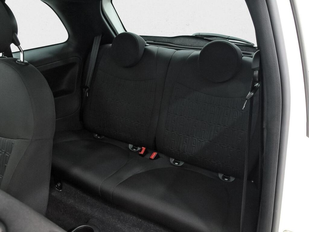 Fiat 500 Dolcevita 1.0 Hybrid 51KW (70 CV) 9