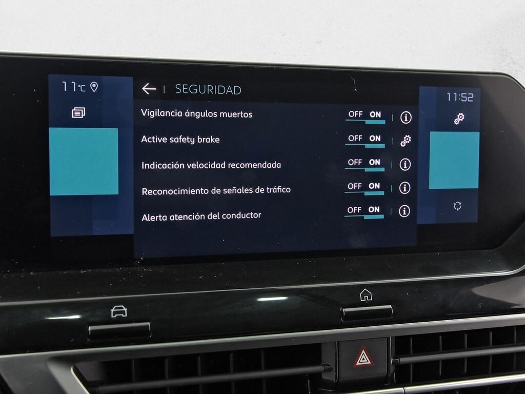 Citroën C4 ë-C4 eléctrico 100kW 50kWh Shine 29