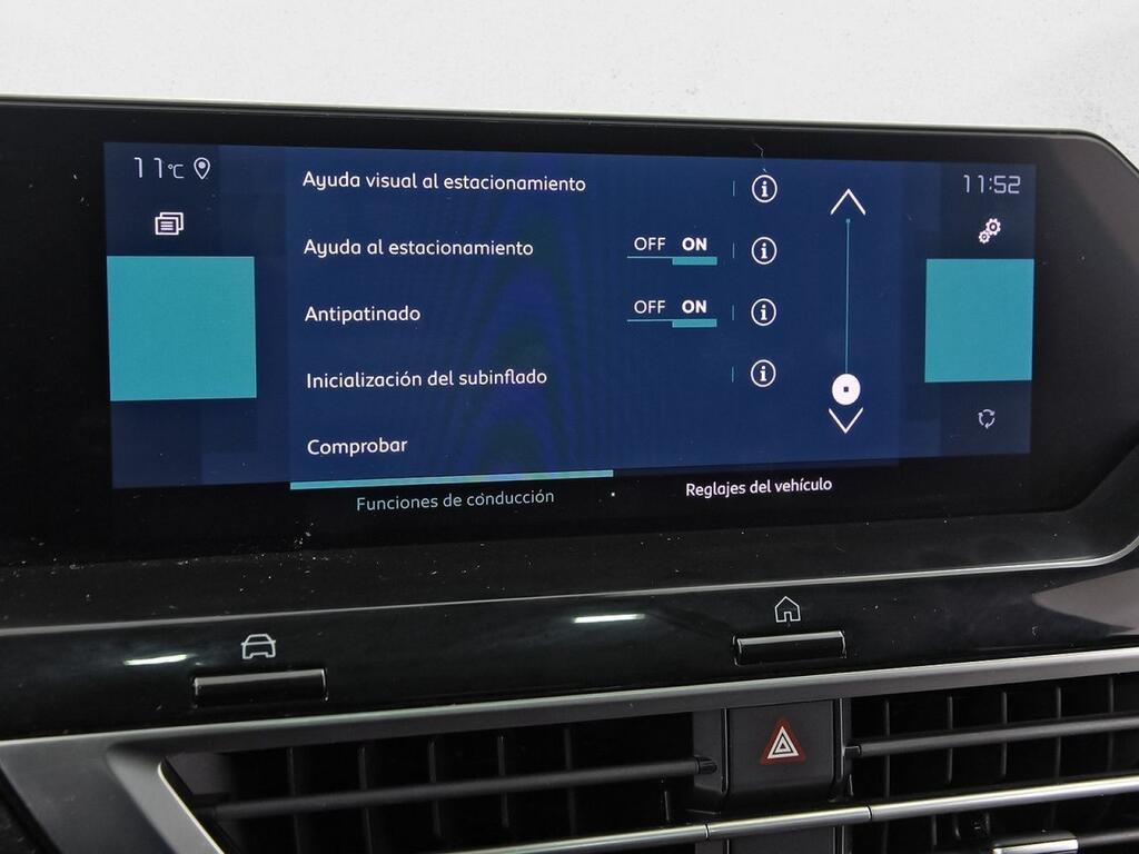 Citroën C4 ë-C4 eléctrico 100kW 50kWh Shine 28