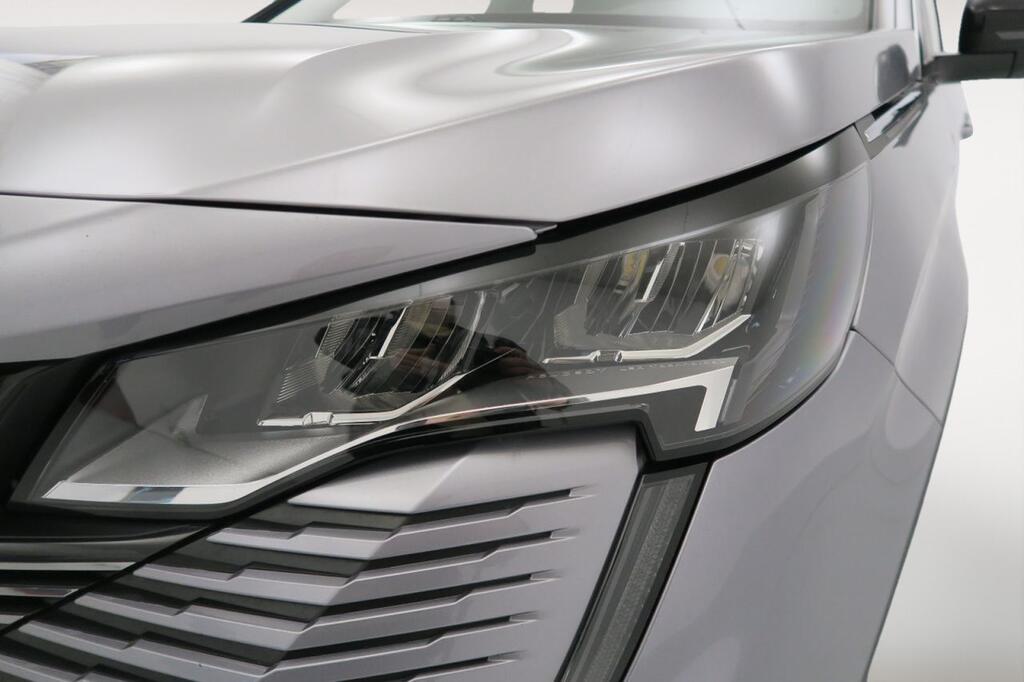 Peugeot 5008 ALLURE PACK 1.2 PURETECH 130 CV AUTO S&S 5P 7 PLAZAS 27