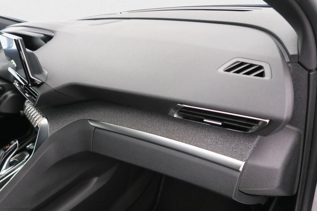 Peugeot 5008 ALLURE PACK 1.2 PURETECH 130 CV AUTO S&S 5P 7 PLAZAS 20