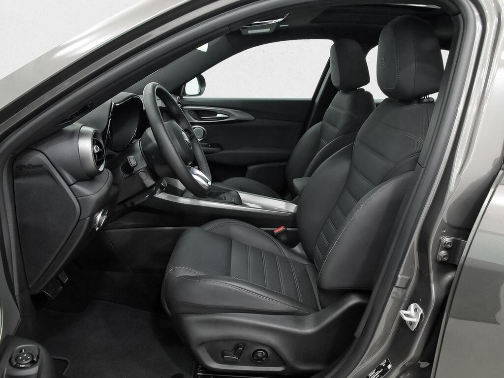 Alfa Romeo Tonale 1.6 DS 130 CV SPRINT FWD 8