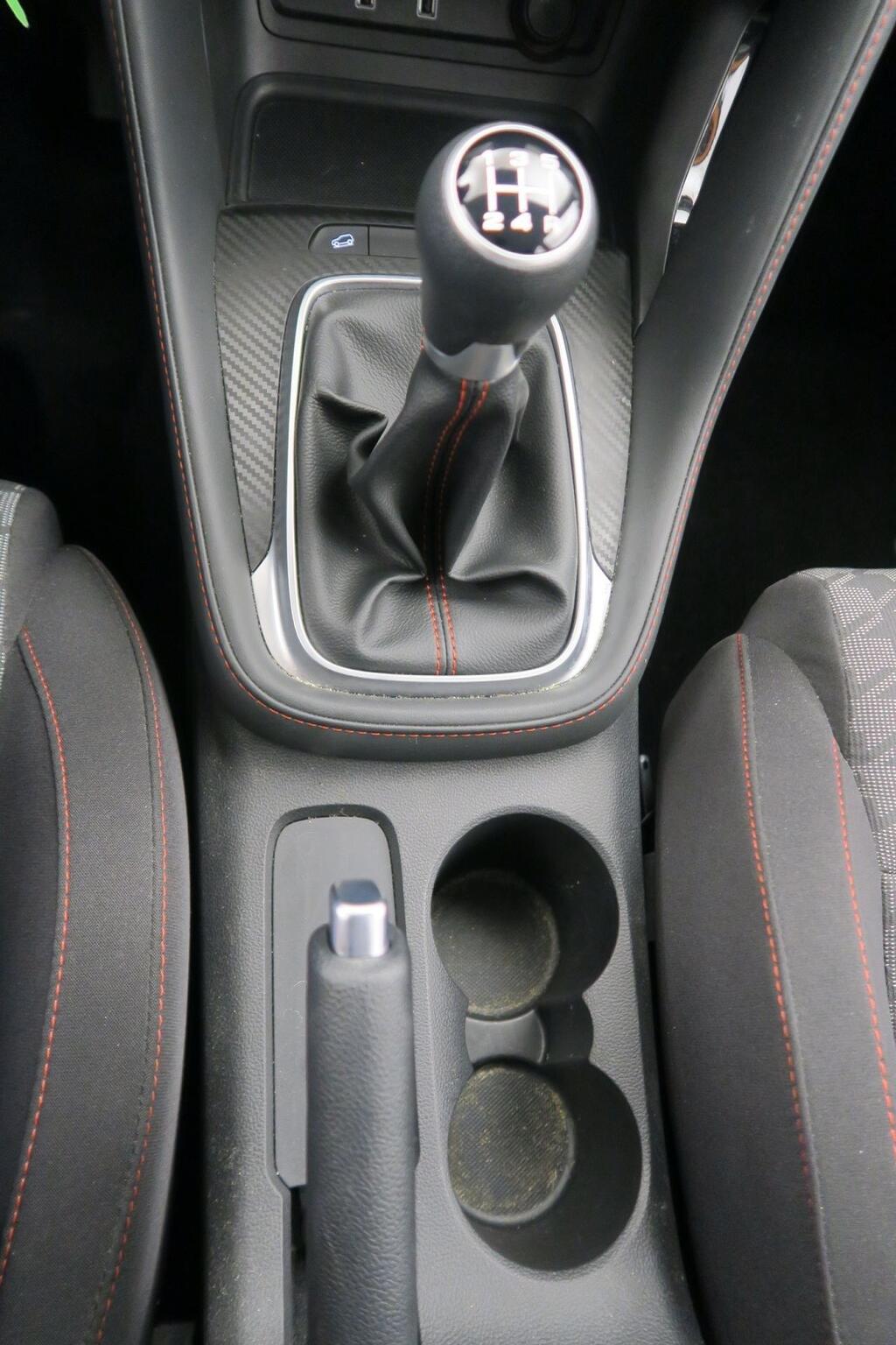 MG ZS COMFORT 1.5 106 CV 5P 8