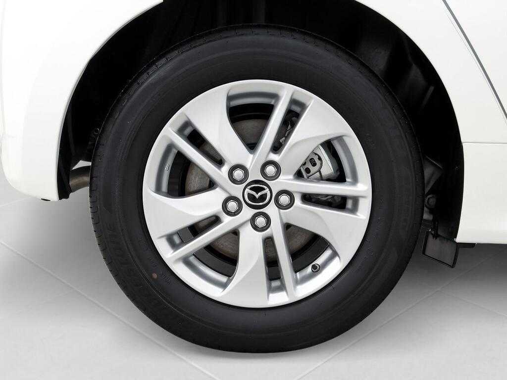 Mazda 2 1.5 85 kW (116 CV) CVT Centre-line 7