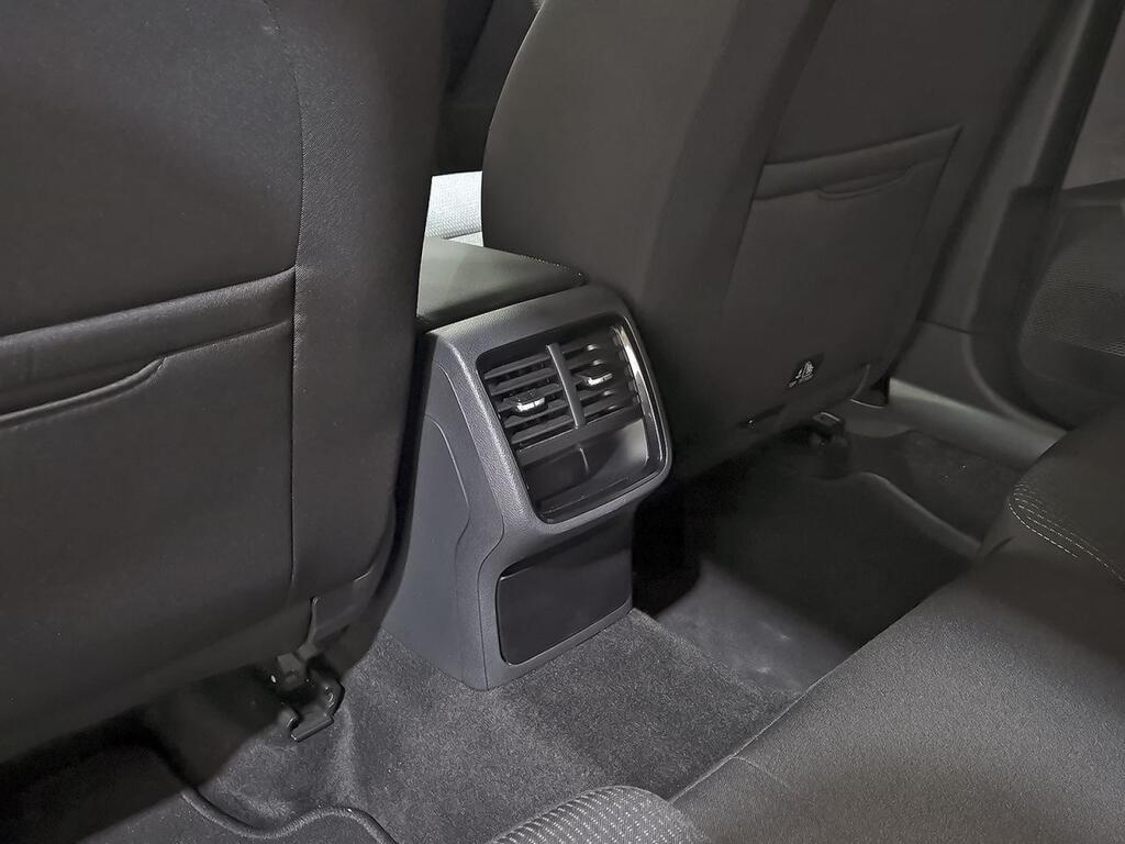 Skoda Octavia Combi 2.0 TDI 110kW DSG Ambition Plus 32