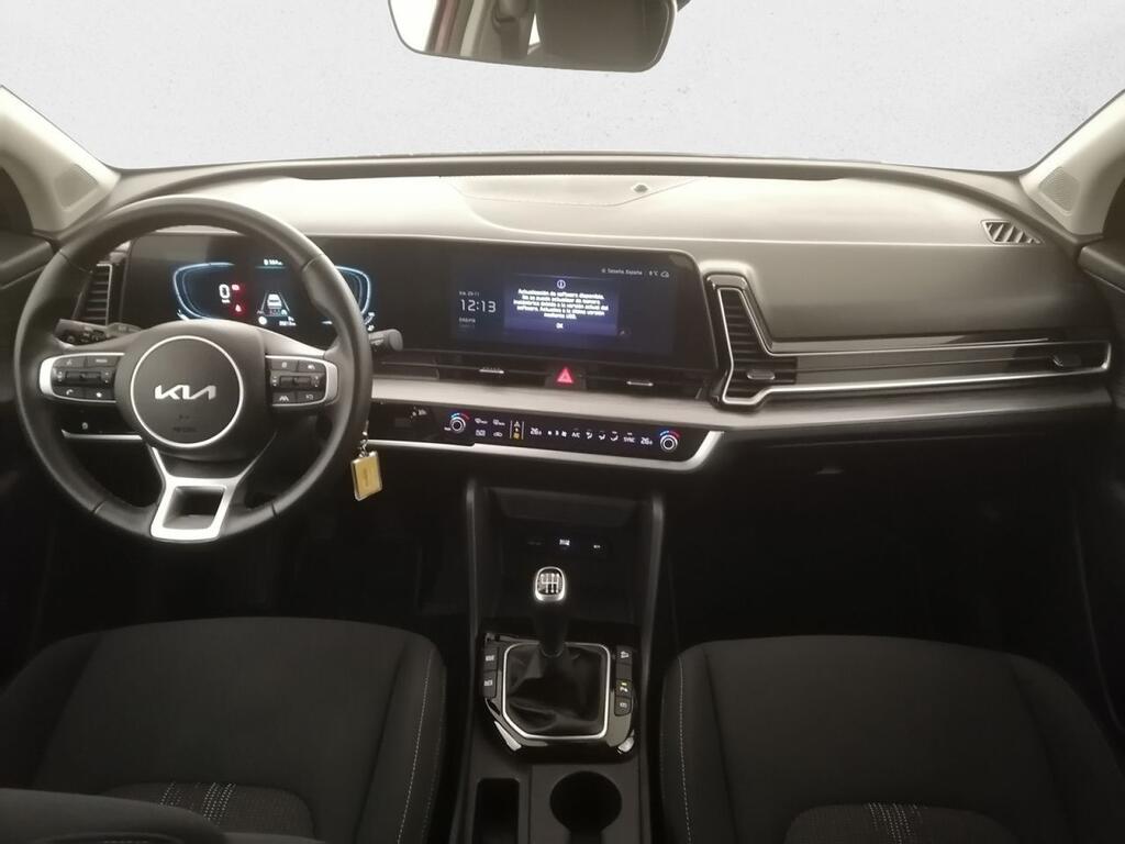 Kia Sportage 1.6 T-GDi MHEV 110kW (150CV) Drive 4x2 9