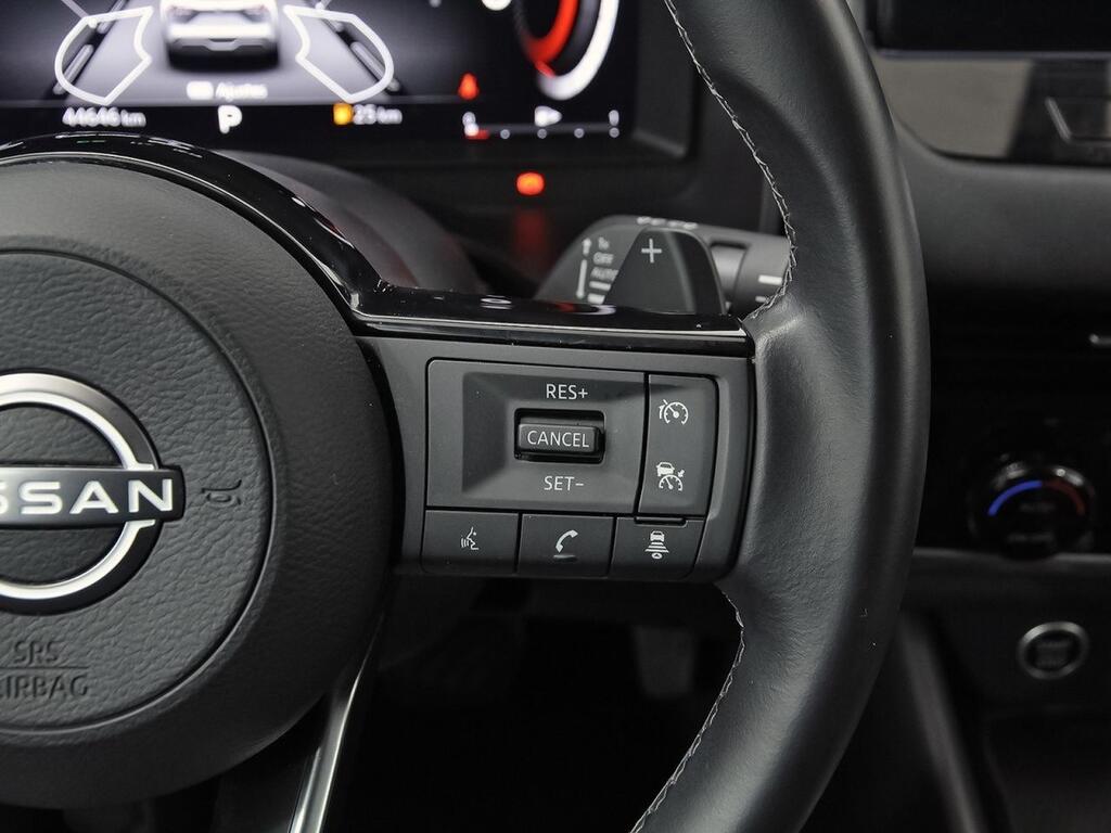 Nissan Qashqai DIG-T 116kW Xtronic N-Connecta 18