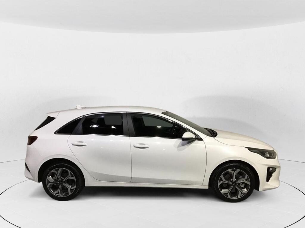 Kia Ceed 1.6 MHEV 100kW (136CV) Tech DCT 2