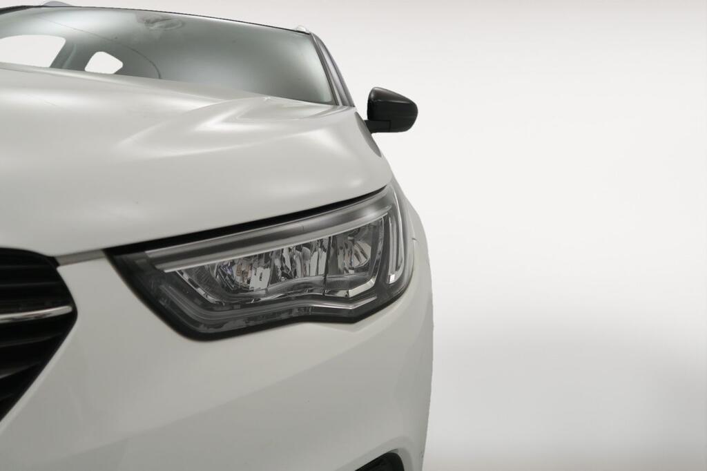 Opel Grandland X 1.2 Turbo Design Line 21