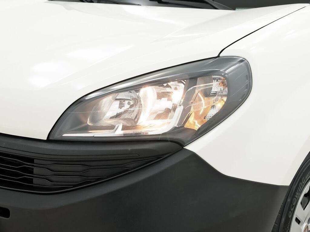 Fiat Doblò 1.6 MJET 105 EU6D F L1H1 SX 4P 26