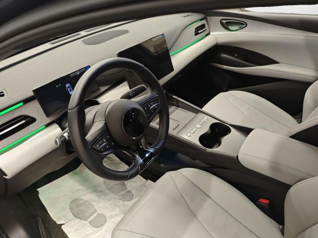 BYD Seal 6 DM-i FAMILIAR COMFORT LITE 1.5 DM-I 212 CV 5P 6