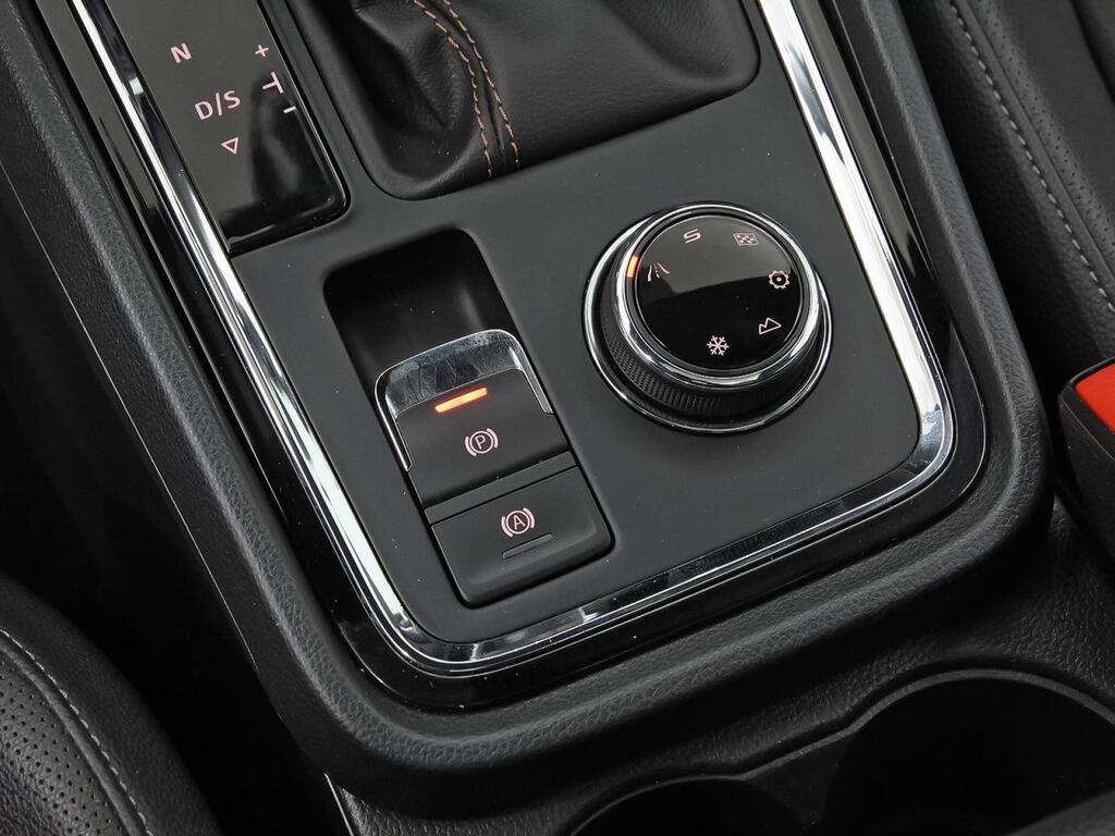 Cupra Ateca 2.0 TSI 300 CV DCT 4WD S/S 5P 33