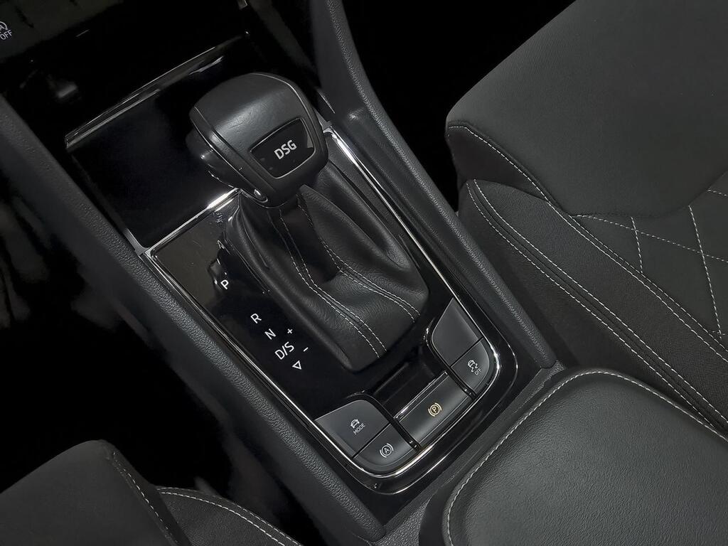 Skoda Karoq 1.5 TSI 110kW (150CV) DSG ACT Sportline 26