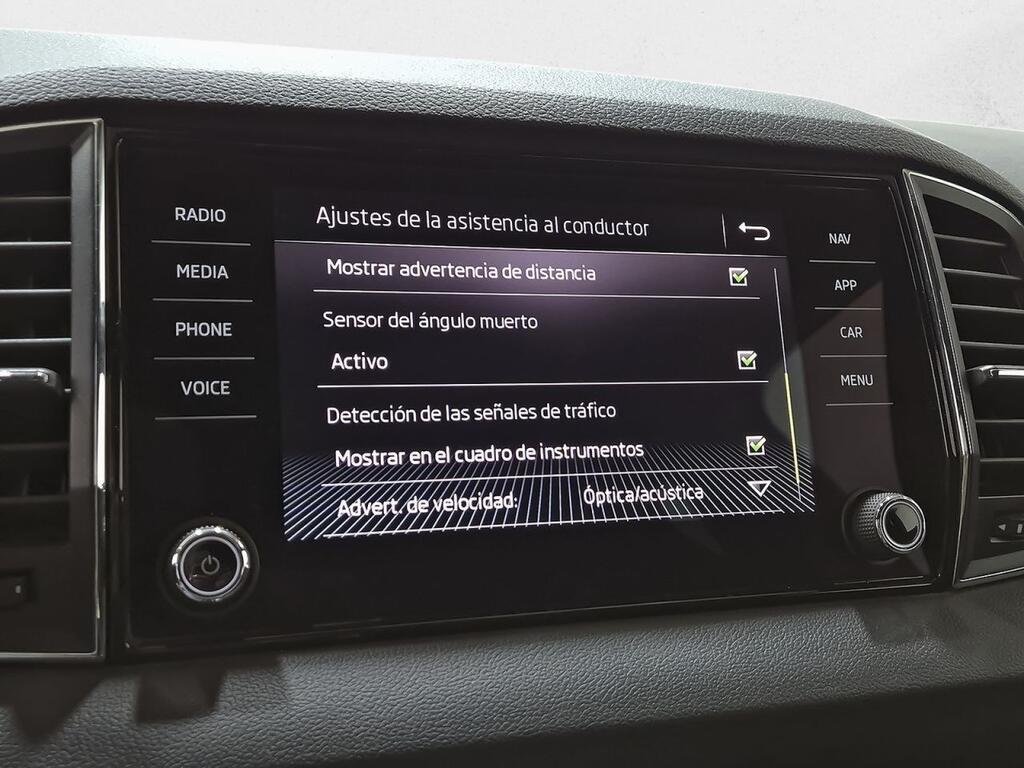 Skoda Karoq 1.5 TSI 110kW (150CV) DSG ACT Sportline 22