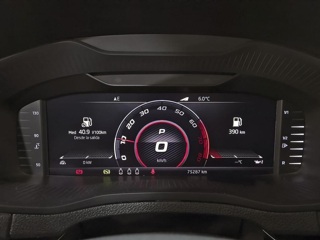 Skoda Karoq 1.5 TSI 110kW (150CV) DSG ACT Sportline 11