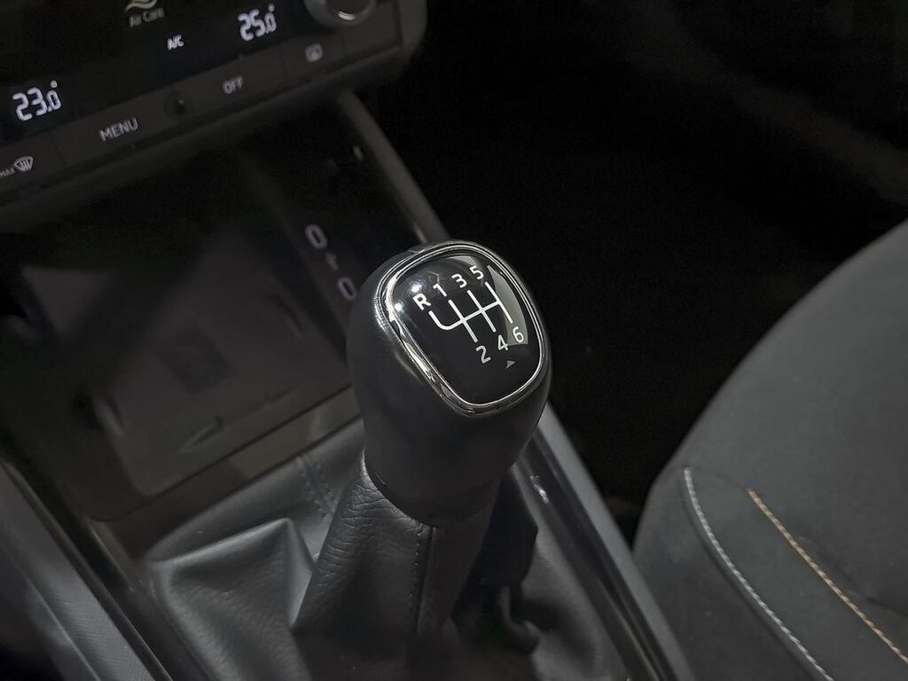 Skoda Kamiq 1.0 TSI 81kW (110CV) Ambition 26