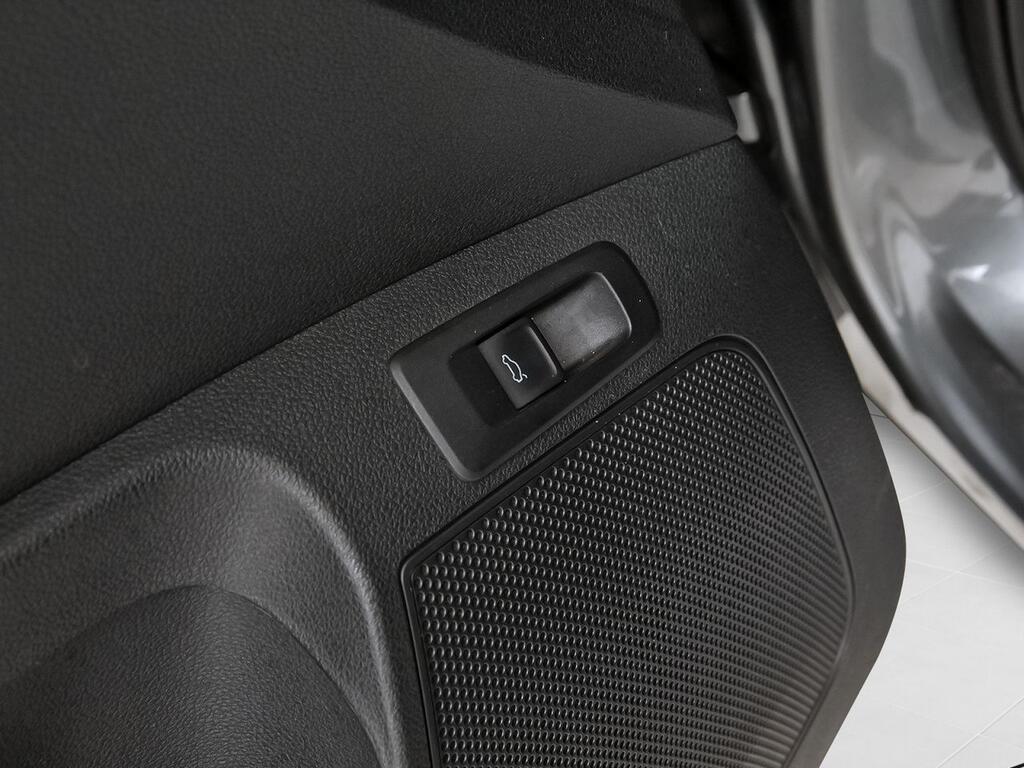 Skoda Karoq 1.5 TSI 110kW (150CV) DSG ACT Sportline 11