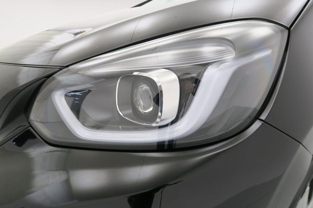 Honda Jazz HYBRID 1.5I-MMD ELEGANCE 23