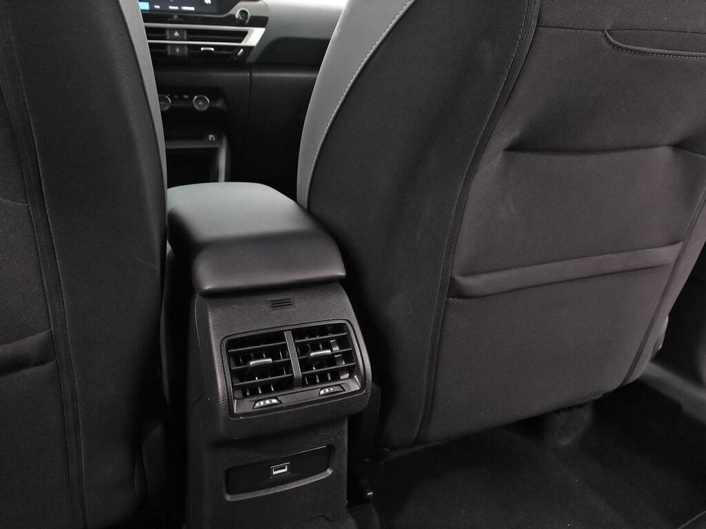Citroën C4 Hybrid 145 ë-DCS6 Plus 34