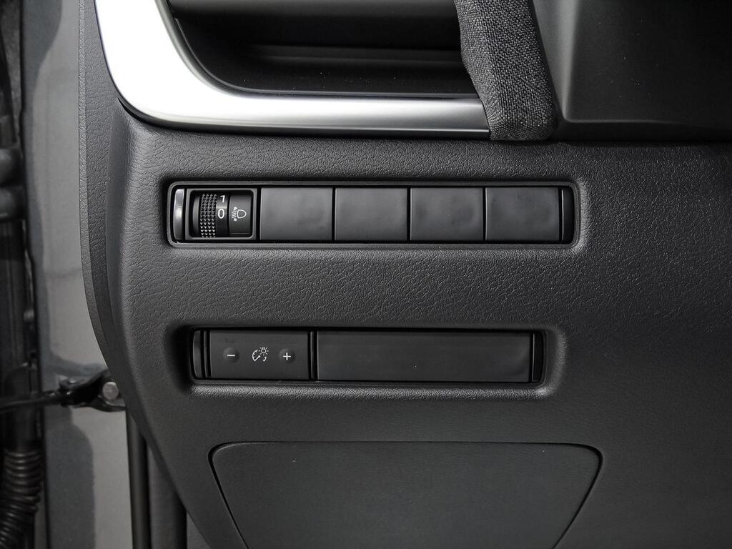 Nissan Qashqai E-POWER 140 KW (190 CV) Acenta 13