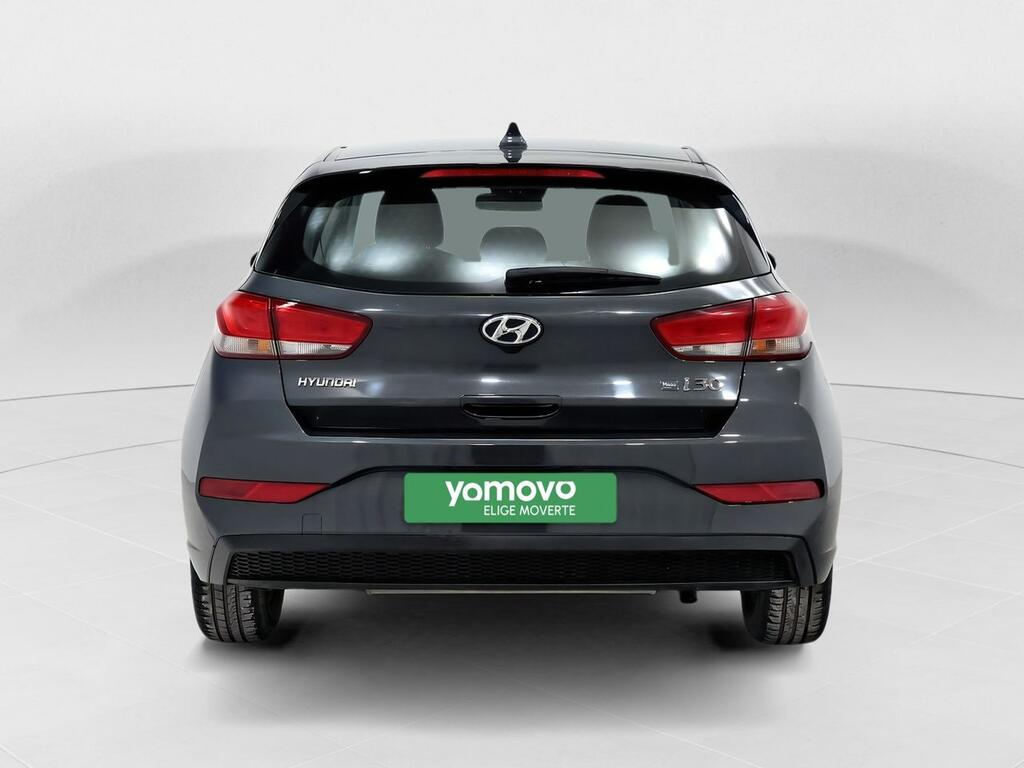 Hyundai i30 1.5 DPI Essence 6