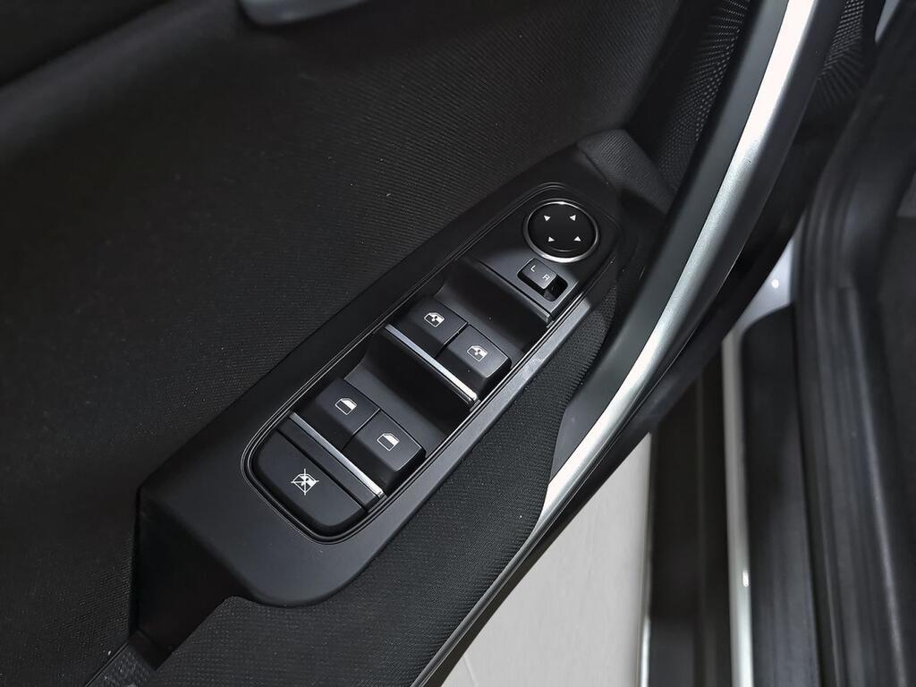 Kia XCeed 1.6 MHEV iMT Drive 100kW (136CV) 11