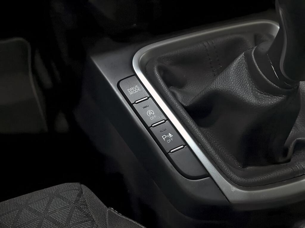 Kia XCeed 1.6 MHEV iMT Drive 100kW (136CV) 28