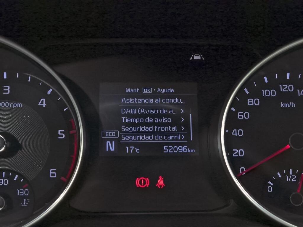 Kia XCeed 1.6 MHEV iMT Drive 100kW (136CV) 24