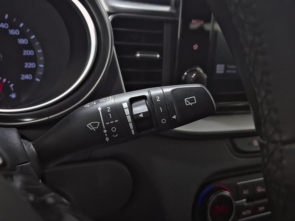 Kia XCeed 1.6 MHEV iMT Drive 100kW (136CV) 15