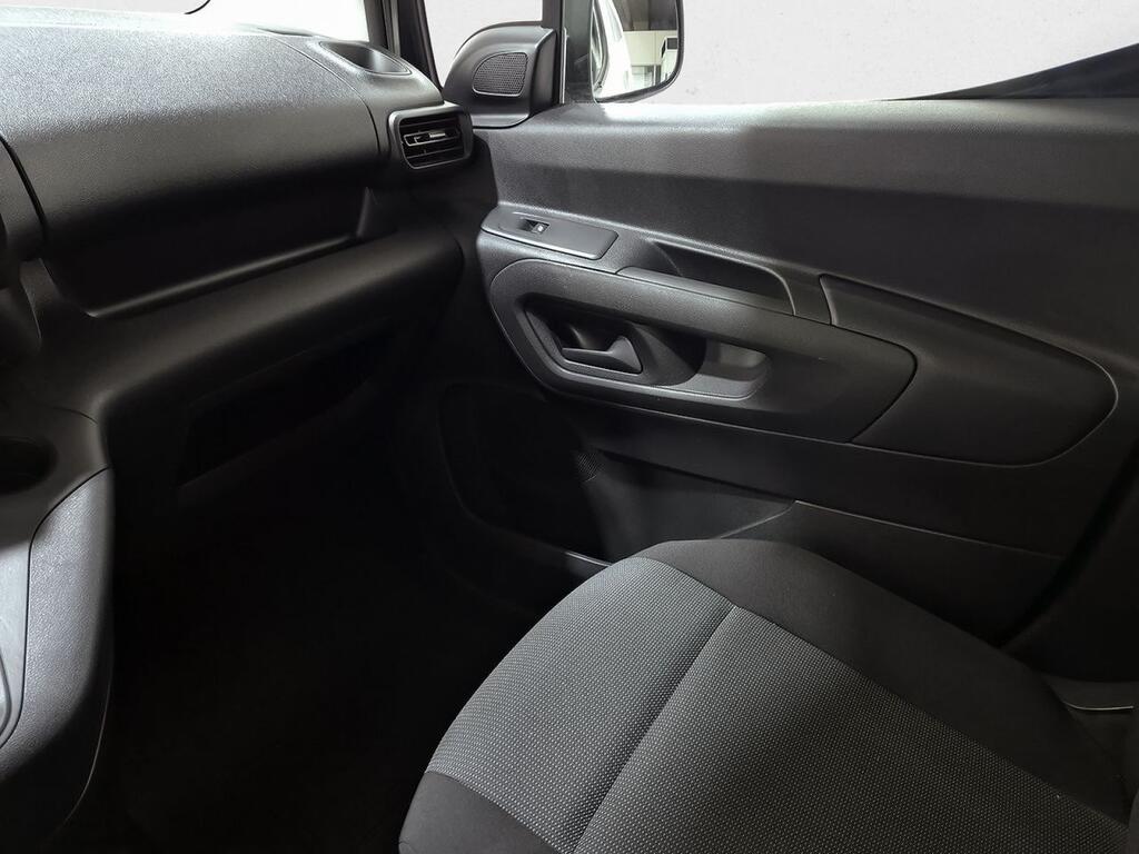 Toyota Proace City FURGON 1.5D 100 GX PLUS MWB 650KG 4P 26