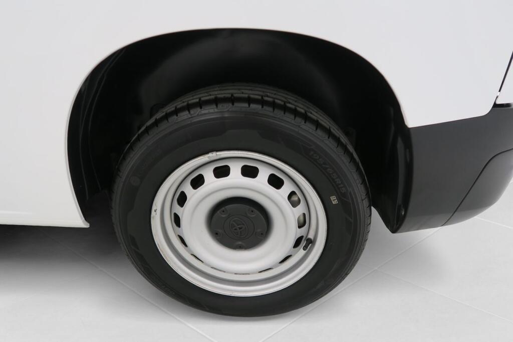 Toyota Proace City FG 1.5D 102 CV MWB 4P 21