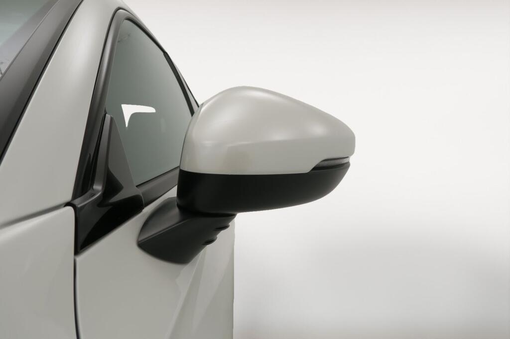 Honda Civic Berlina 2.0 HEV ADVANCE CVT 184 5P 23