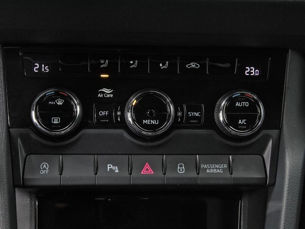 Skoda Karoq 1.5 TSI 110kW (150CV) DSG ACT Sportline 31