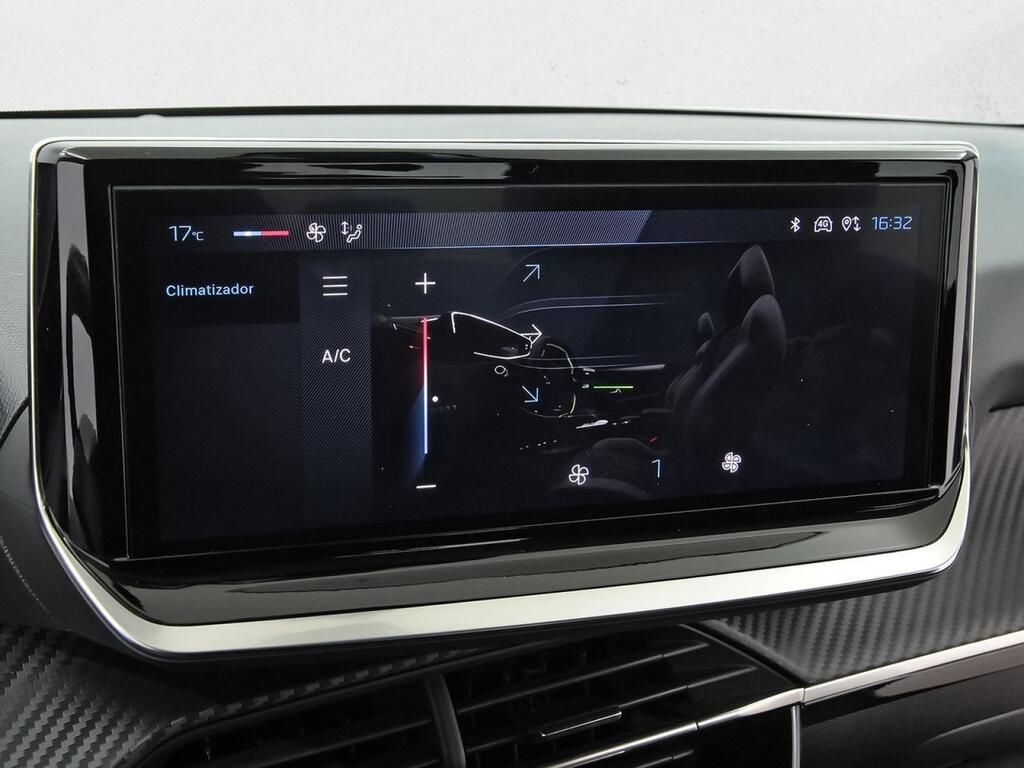 Peugeot 208 Active Puretech 100 32