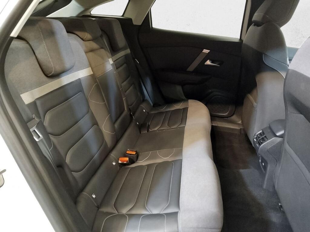 Citroën C4 SHINE 1.2 PURETECH 130 CV S&S 5P 8