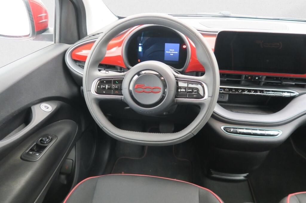 Fiat 500 E RED BEV 24KWH 95CV 3P ELECTRICO 11