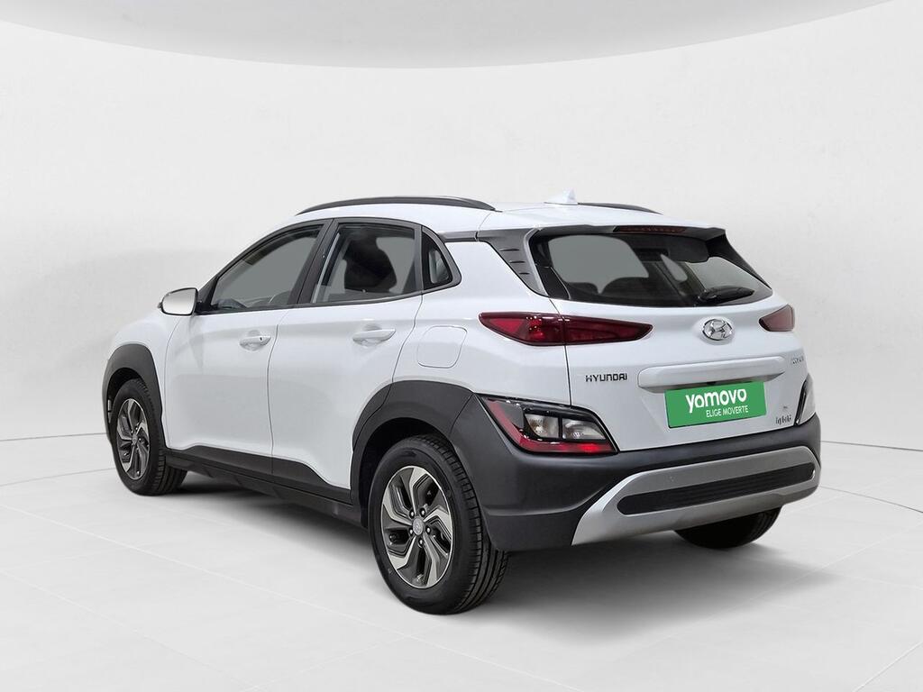 Hyundai Kona 1.6 GDI HEV Maxx DCT 2