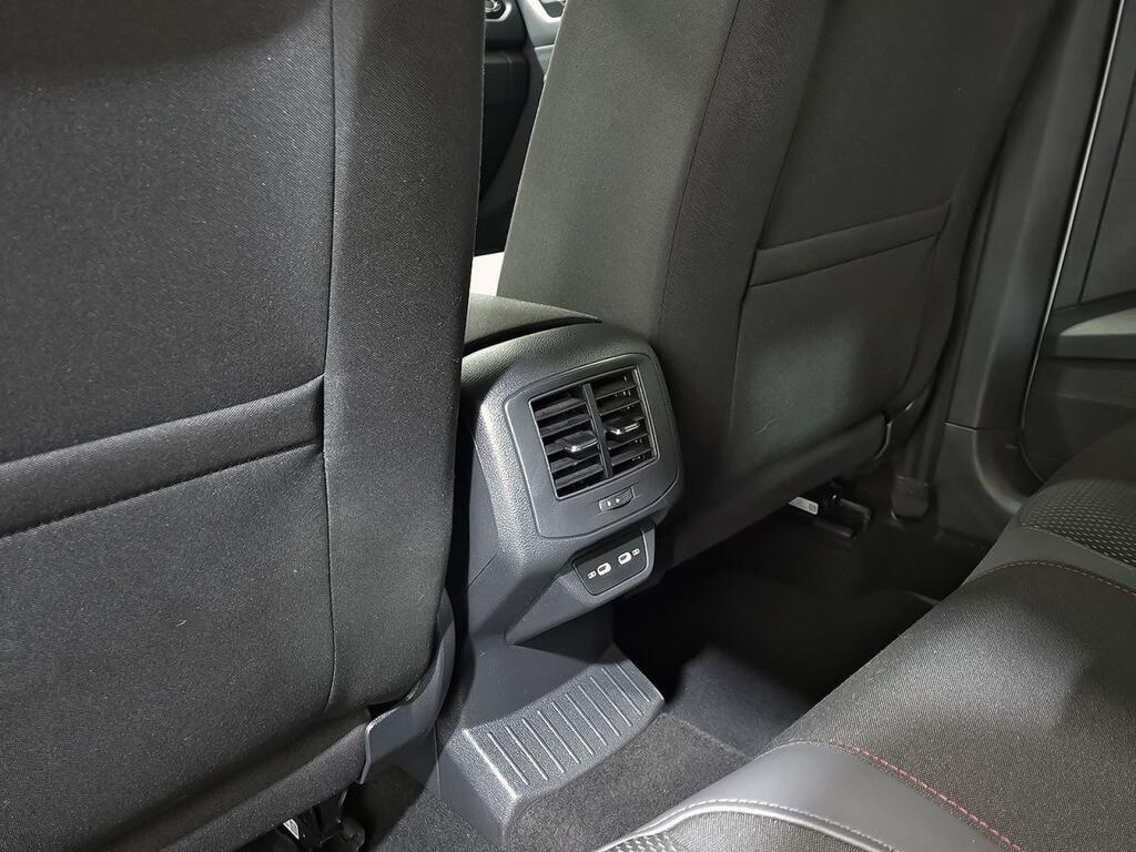 Volkswagen T-Roc Sport 2.0 TDI 110kW (150CV) DSG 33