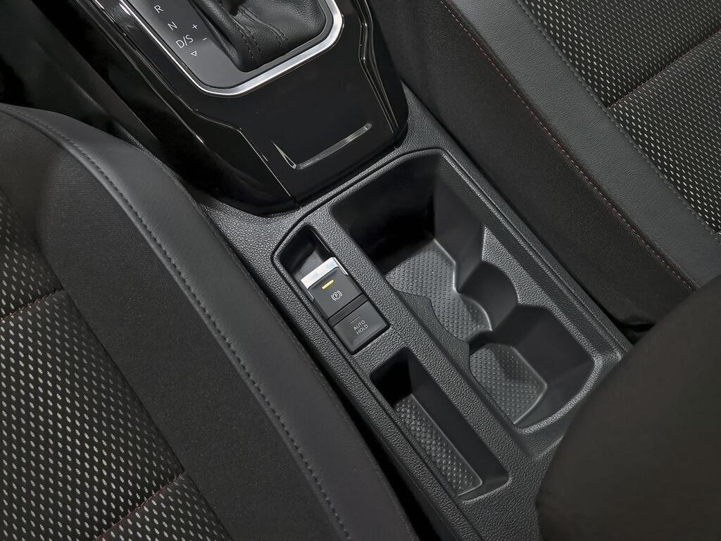 Volkswagen T-Roc Sport 2.0 TDI 110kW (150CV) DSG 28