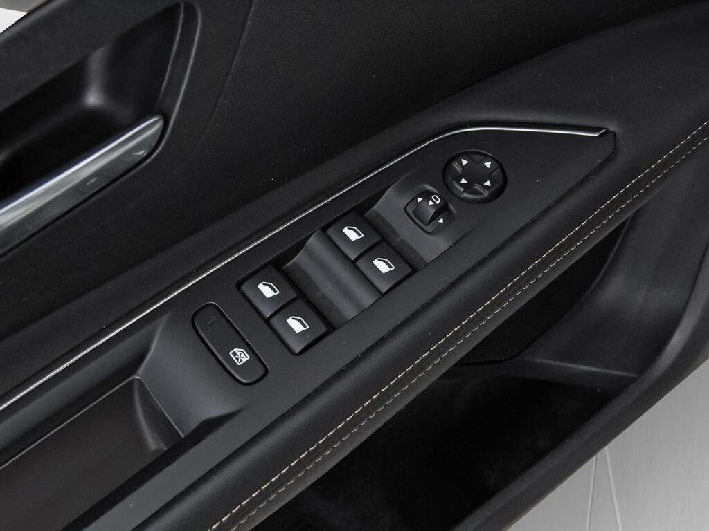 Peugeot 3008 1.5 BlueHDi 96kW (130CV) S&S GT 12