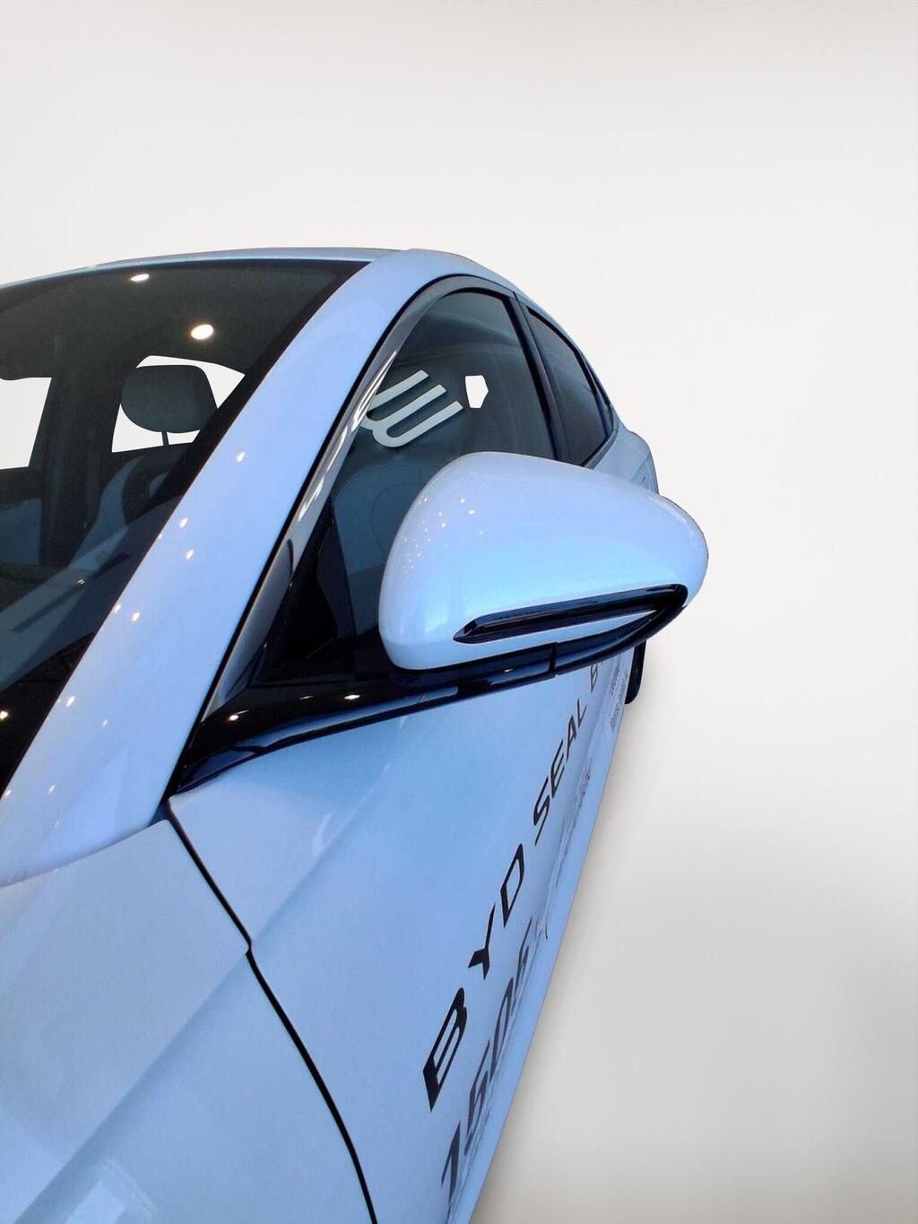 BYD Seal 6 DM-i Sedan 1.5 DM-I COMFORT LITE 212 4P 17